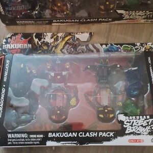 Bakugan Street Brawl Clash Pack Action Figures - Black and Yellow